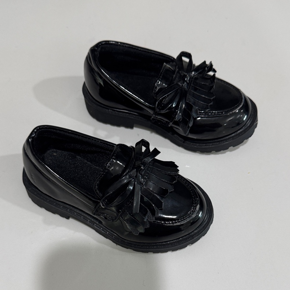 Zara Girls Black Patent Tassel Loafers
